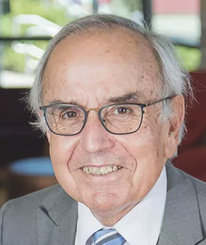 Dr. Art Cyr,  Clausen Distinguished Professor of Political Economy and World Business at Carthage College