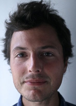 Stephen Kurczy, author