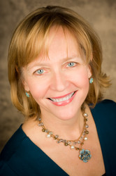 Author Liza Mundy