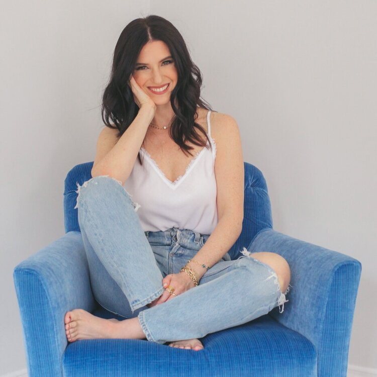  Rebecca Serle, author