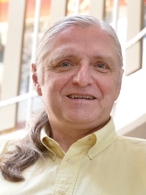 Professor Wayne Thompson