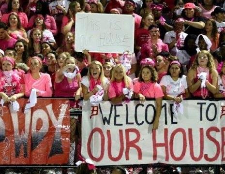 Bradford Student Cheer on the "Red Devils" 