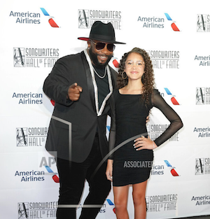 L to R: Wanya Morris of Boys II Men, Liamani Segura, Singer